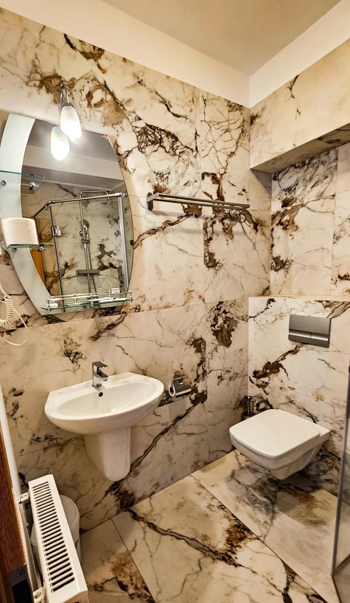 Hotel Eden Sibiu Eksteriør billede